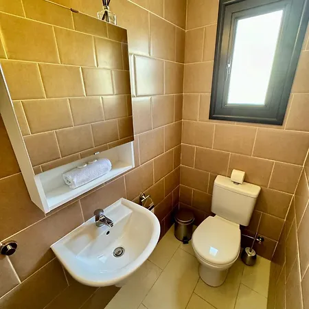 Ilios Cozy 2br With Pool