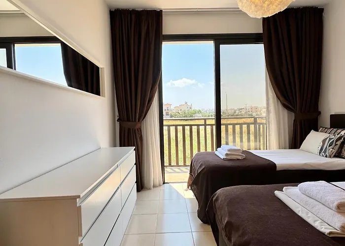 וילה Ilios Cozy 2br With Pool פאראלימני