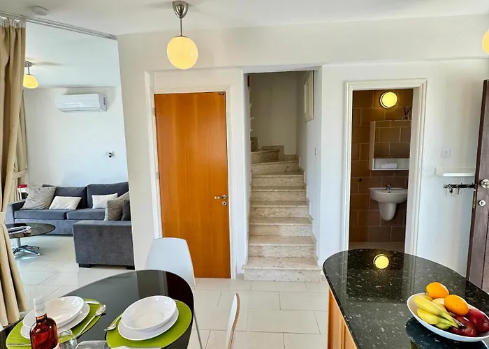Ilios Cozy 2br With Pool * פאראלימני