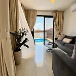 Ilios Cozy 2br With Pool Villa