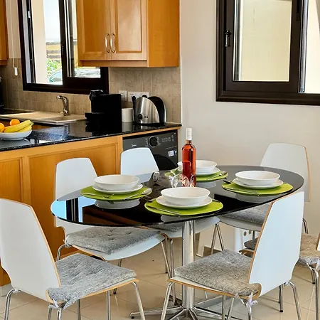 别墅 Ilios Cozy 2br With Pool 帕拉利米尼